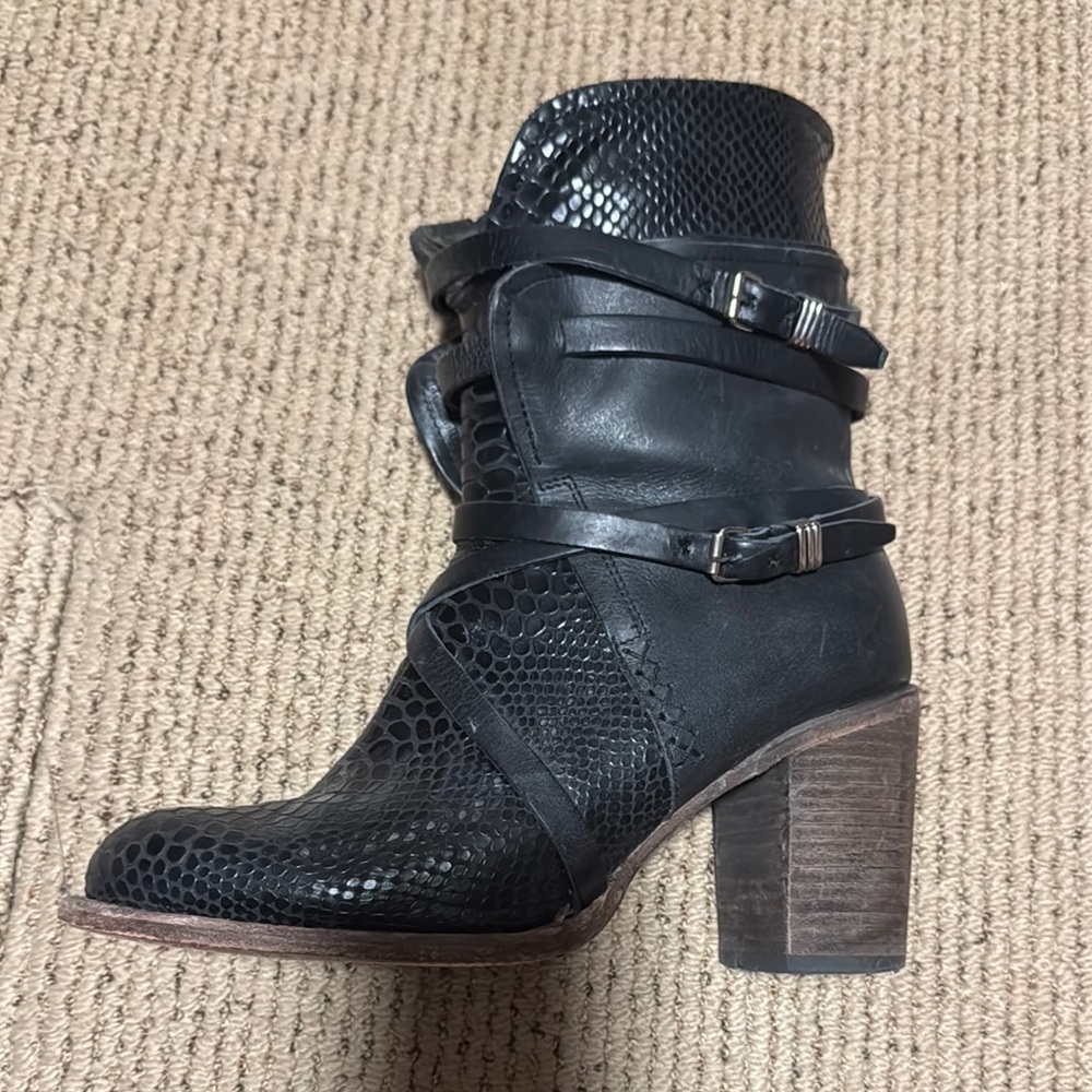 Women's Black Leather Ankle Boots